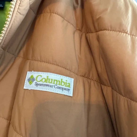 Columbia Women's Wallowa Insulated
Cropped Jacket - Picture 7 of 13